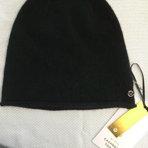 Lululemon My Dear Cashmere beanie Toque